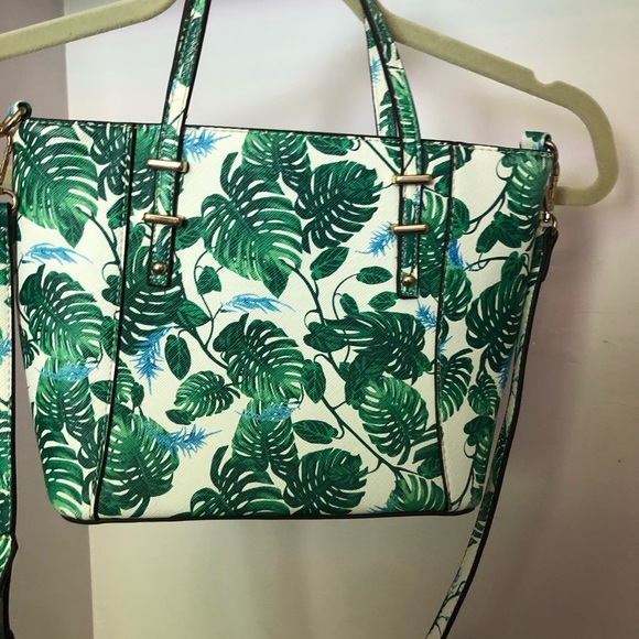 Aldo Purse - Picture 3 of 5